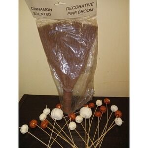 NEW Cinnamon Scented Pine Broom 12" 20 Pumpkins on sticks Witch Fall Crafts DIY‎